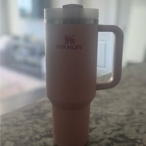 Stanley Dusty Rose Travel Mug with Handle